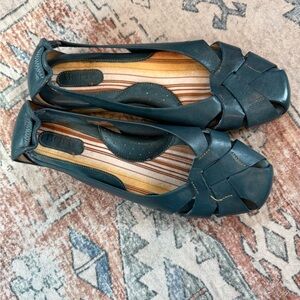 NWOT Born Dark Teal weaved luxury Leather Flats size 9